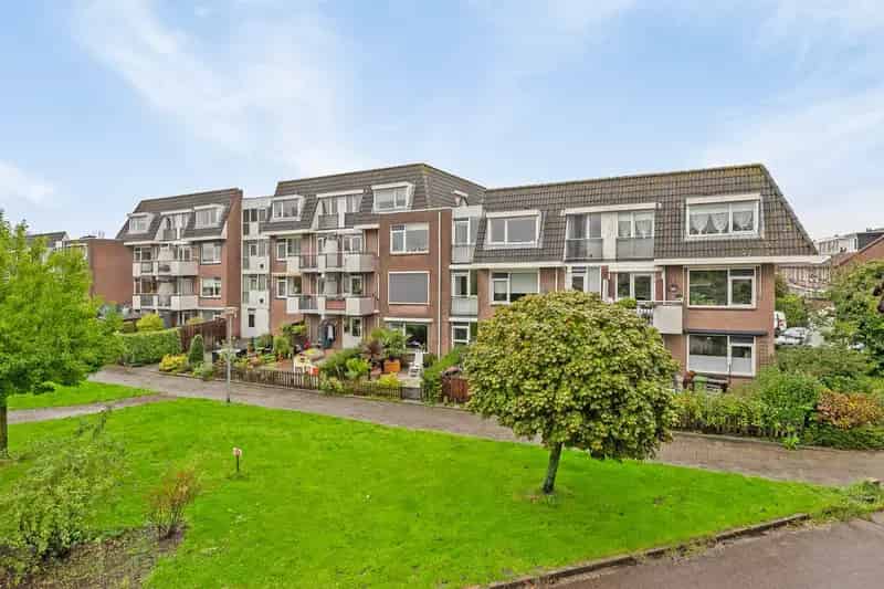 Appartement te koop Oostzaan 62m2 2 slaapkamers modernisering