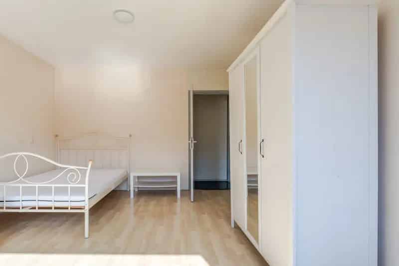 3 Kamer Appartement Rotterdam Het Lage Land