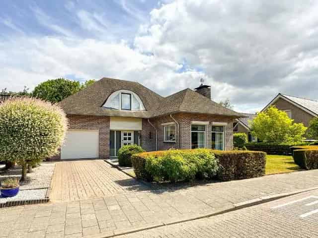 Vrijstaande woning Vogelwaarde 170m2 tuin garage