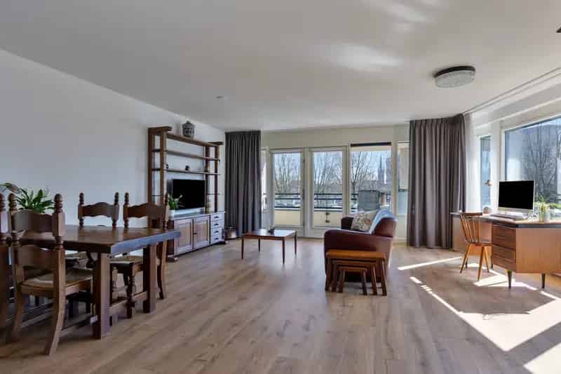 Appartement te koop Breda Princenhage: Luxe appartement met moderne keuken en parkeerplaats