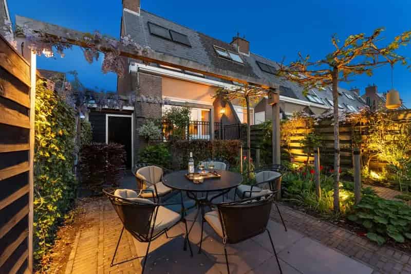 Gasloze Hoekwoning Drievliet 129m² Tuin Vrij Zicht