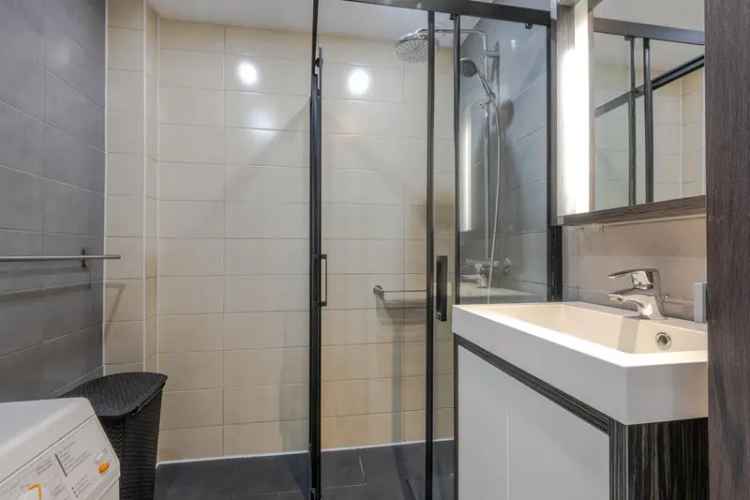 4 Kamer Appartement 84m2 Planetenbuurt Alphen aan den Rijn