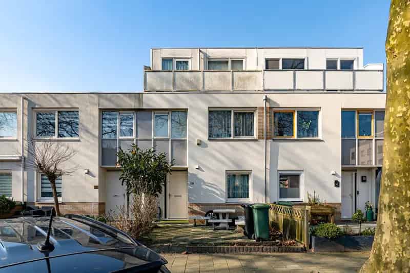 Kluswoning 6 Slaapkamers Rokkeveen Zoetermeer