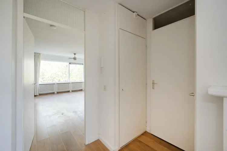 Ruim appartement nabij station met 2 slaapkamers en zonnig balkon