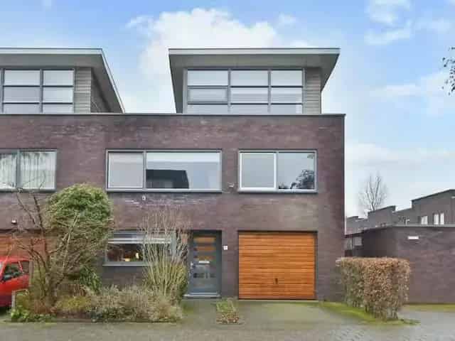 Ruim Herenhuis 5 Slaapkamers Delfgauw Energielabel A+