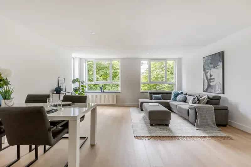 Modern appartement Kralingen-Crooswijk 2 slaapkamers parkeerplaats balkon
