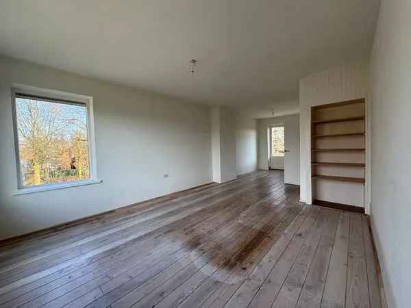 Gerenoveerd 3 kamer appartement Breda Sportpark 72m2