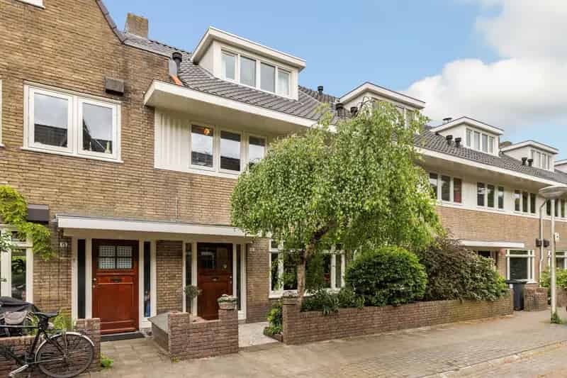 Jaren 30 Huis te Koop Amstelveen 5 Slaapkamers Tuin Energielabel A