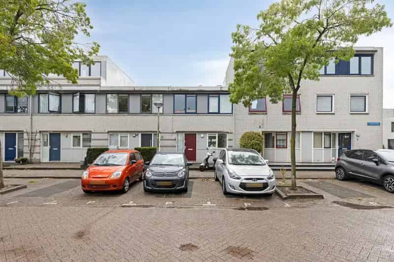 Vierkamer woning Delft - Zonnige tuin - Zonnepanelen