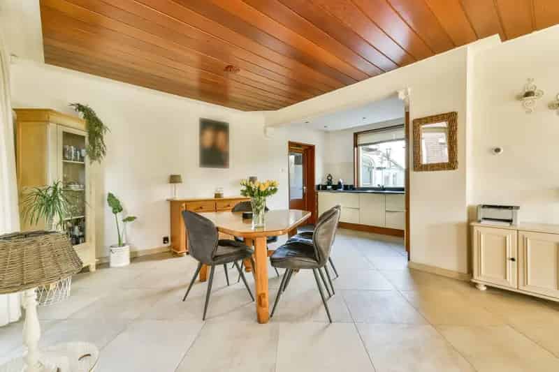 Vrijstaande woning 3 slaapkamers Zwanenburg Garage Loods 144m2