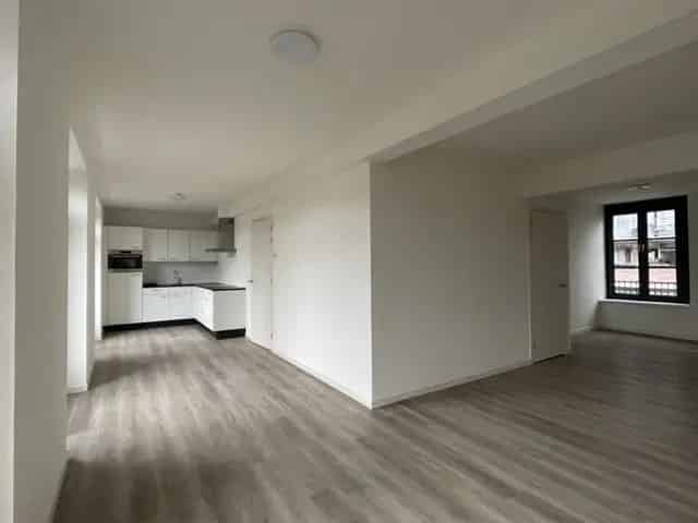 Bovenwoning Vlissingen 3 Kamers 77m2 te Huur
