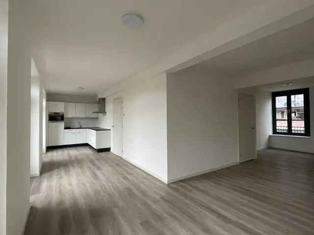 Bovenwoning Vlissingen 3 Kamers 77m2 te Huur