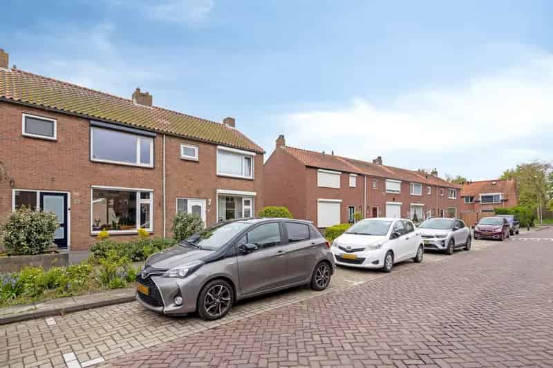 Starterswoning Arnemuiden 3 slaapkamers zonnige tuin 71m2