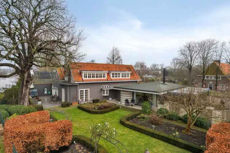 Luxe Villa aan het Spaarne te Haarlem