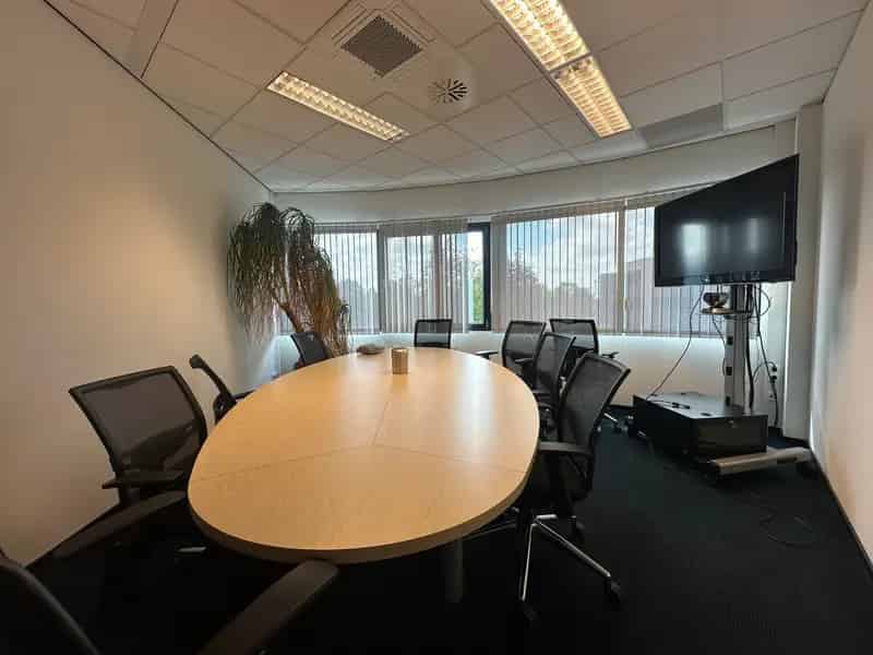 Kantoorruimte te Huur Meppel A32 250m²