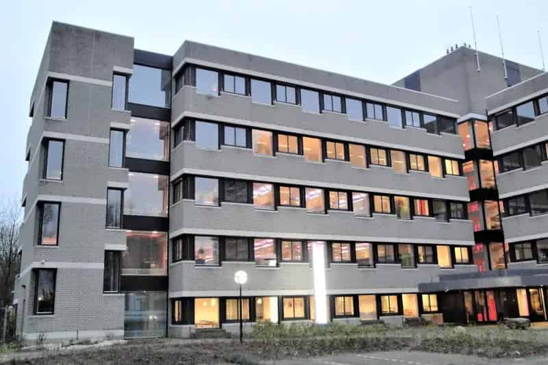 Kantoor Arnhem Groningensingel 81 te Huur
