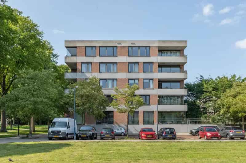 Appartement te koop: Baden Powellweg 44-B 1069 LK Amsterdam | Funda