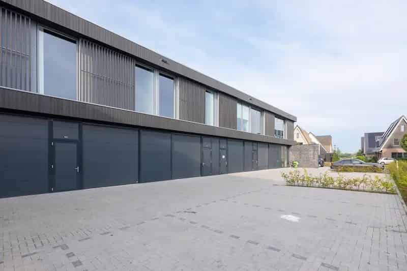 Bedrijfshal te huur Blaricum 112m²