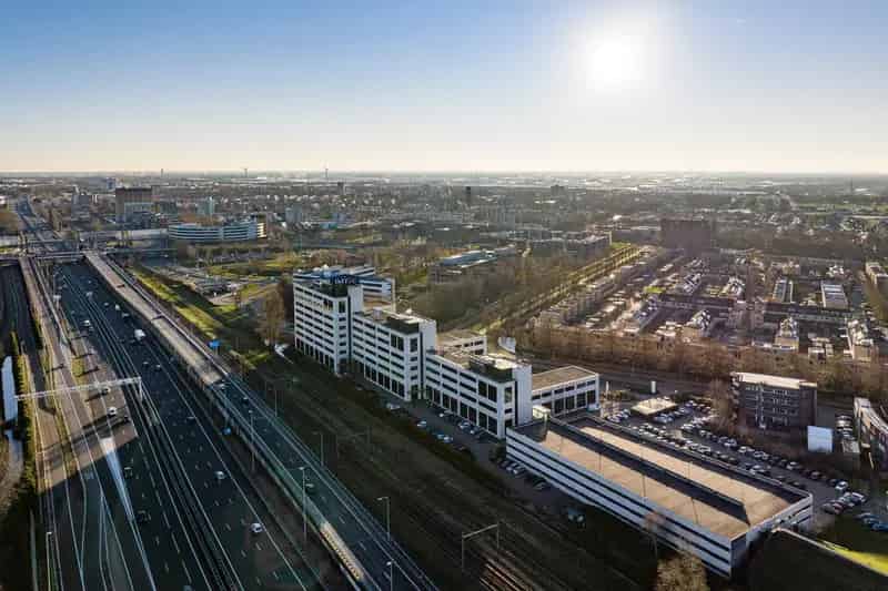 Kantoorruimte te huur Zoetermeer Lightline A12 NS station