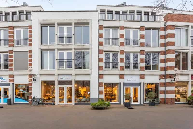 Winkelruimte te huur Deventer Houtmarkt 321m²