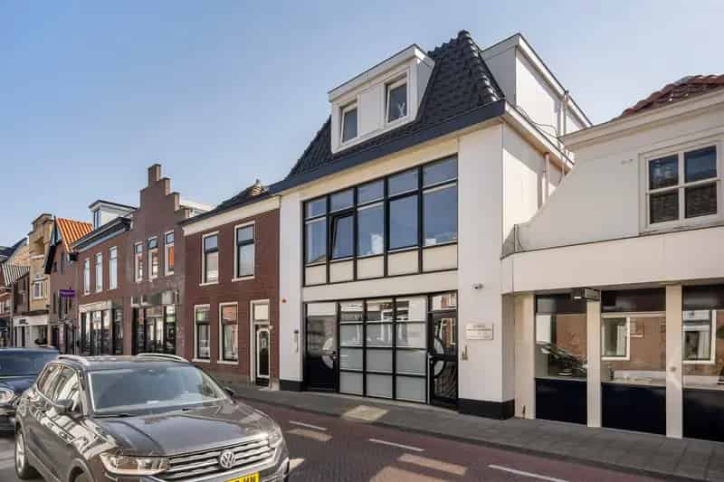 Luxe bovenwoning te koop Naaldwijk 147m2 3 slaapkamers dakterras