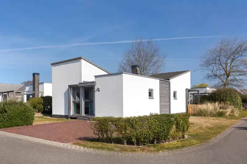 Luxe 6 persoons bungalow Ouddorp aan Zee nabij strand