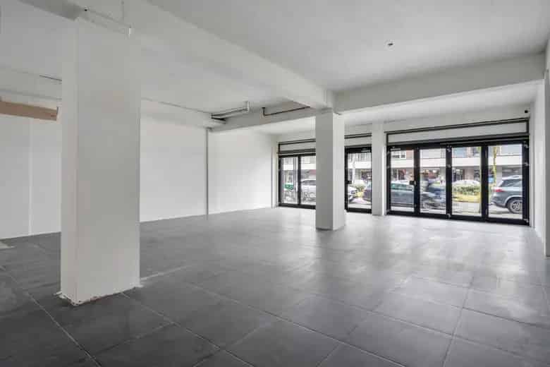 125 m2 Winkelruimte te Huur Amsterdam Osdorp