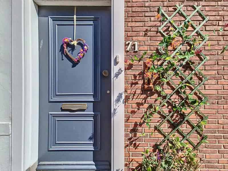 Gezinswoning Oostburg 163m2 4 Verdiepingen 2 Keukens 3 slaapkamers Grote Tuin