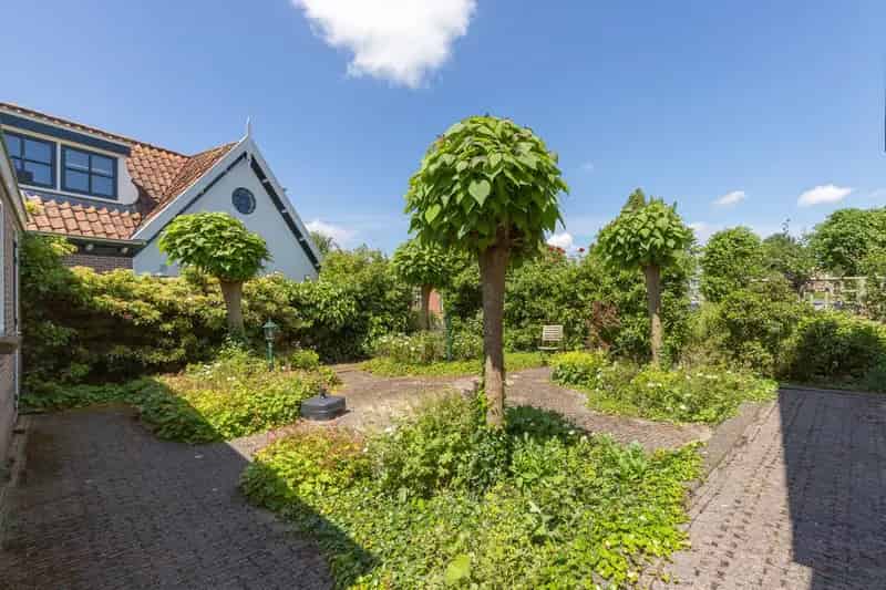 Huis Te Koop , 3, Willem van der Veldenweg, Leimuiden, Zuid-Holland