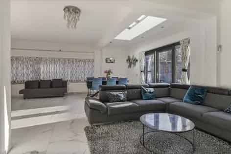 5 Kamer Huis 204m² Eindhoven Luxe Gemeubileerd Grasparkiet