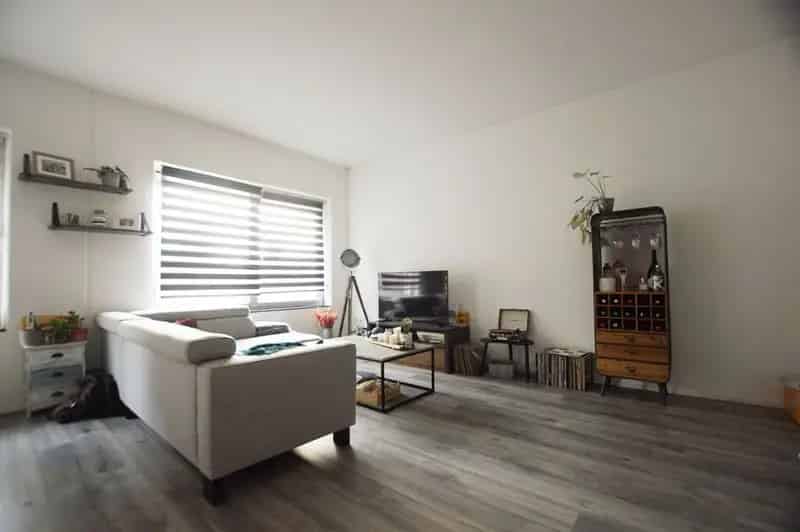 2 Kamer Appartement Prins Alexander te Huur