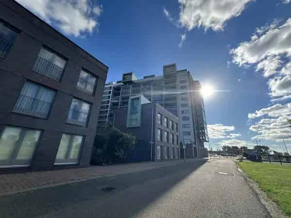 Te Huur: Modern 3-Kamerappartement Rotterdam Cor Kieboomplein