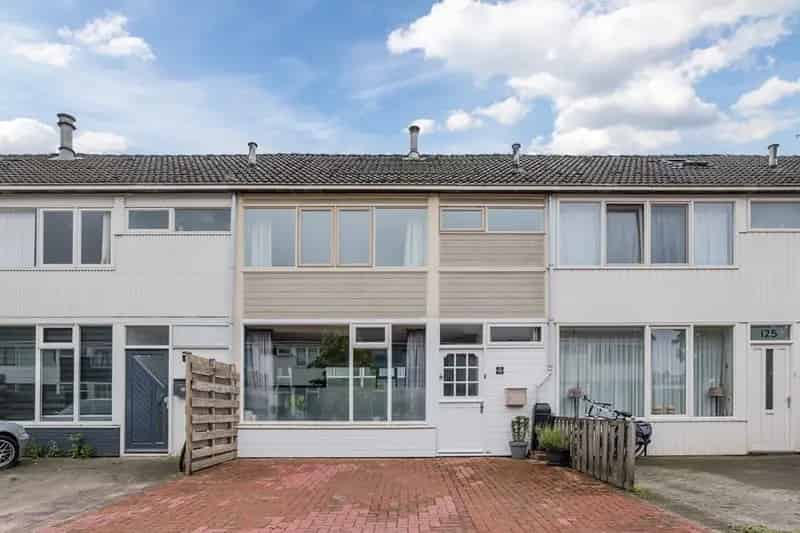 Ruime Instapklare Woning 4 Slaapkamers Vroomshoop