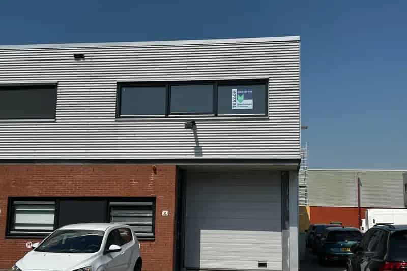 Bedrijfshal te koop Nieuwegein 170m²