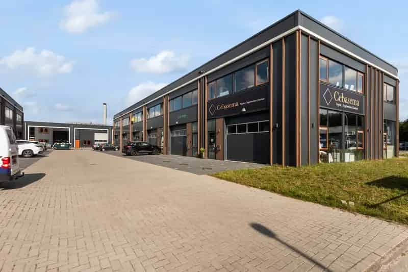 Bedrijfshal te huur Hengelo 133m² Strootbeekpark