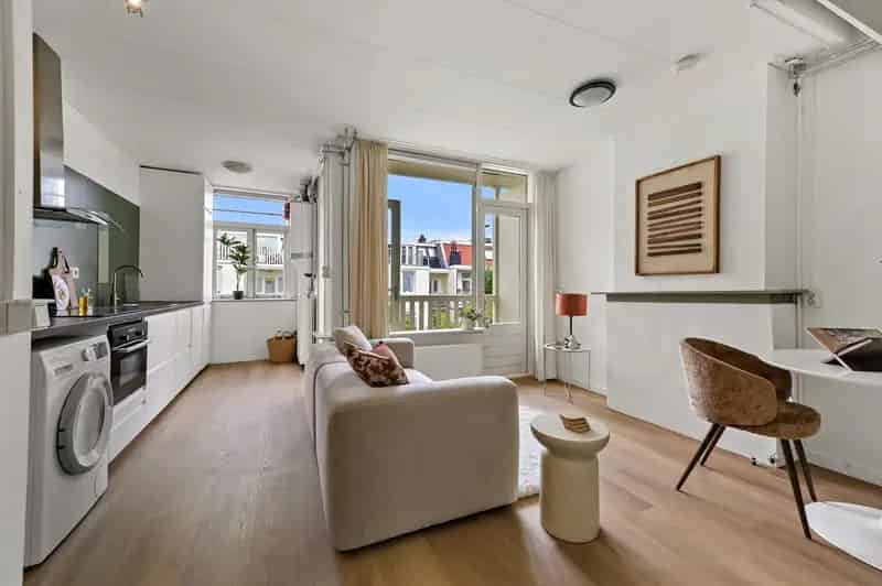 Appartement te koop Amsterdam Staatsliedenbuurt 2 balkons