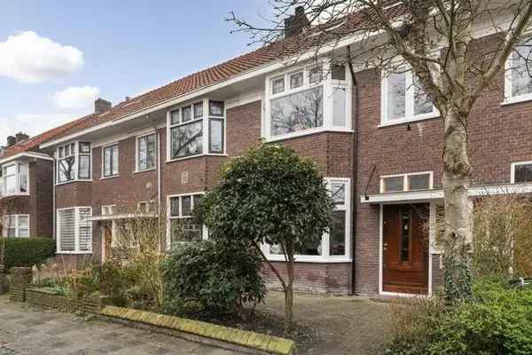 Huis Te Huur in Leeuwarden, Fryslân