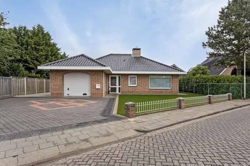 Ruime Bungalow St Willebrord Zwembad Uitbreidingsmogelijkheden