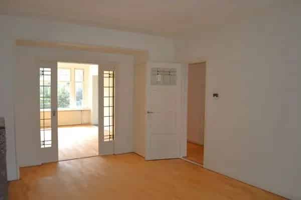 5 Kamer Appartement Blijdorp Ruime Zolder 3 Balkons