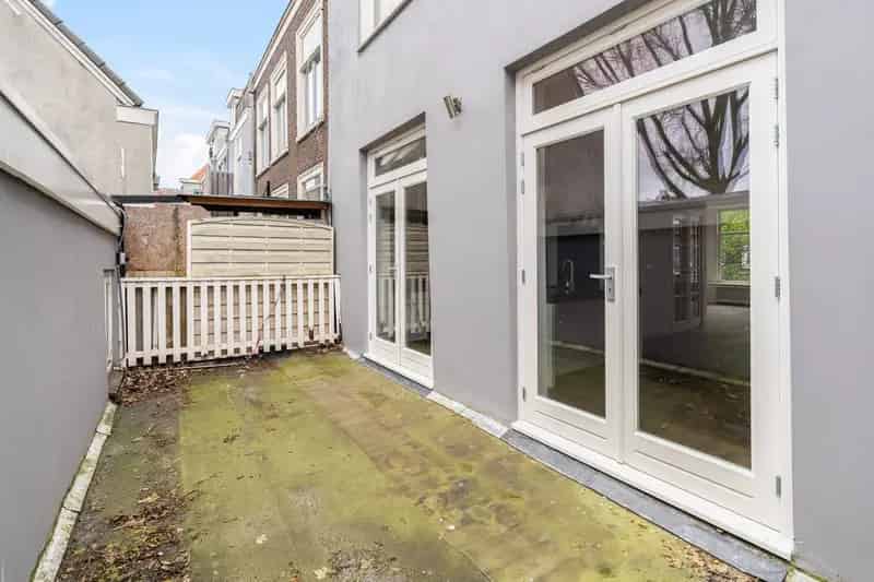 Huis te koop Herderinnestraat Den Haag winkel woonpand