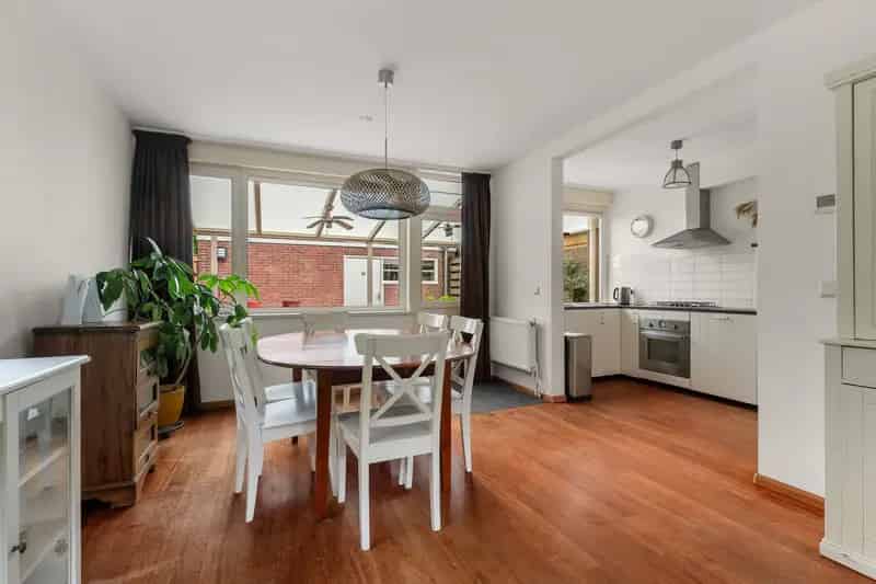 Huis te koop Rheden Margrietstraat: Ruime Hoekwoning 4 slaapkamers