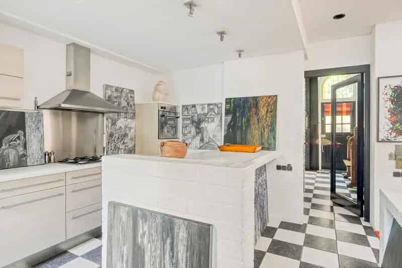 Huis te koop Breda:  Karakteristieke Stadswoning met Tuin