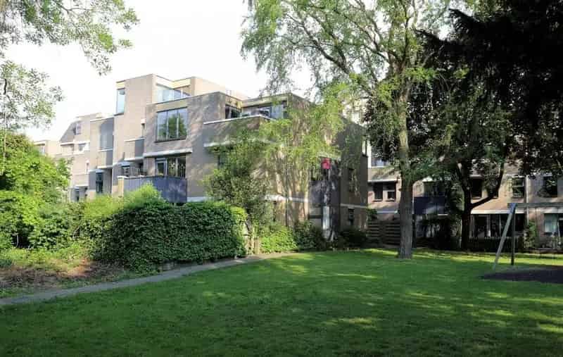 Ruim 4 Kamer Appartement Fongersplaats 100m2 Tuin