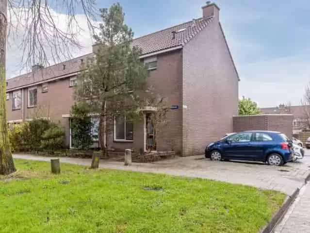 Ruime Hoekwoning 4 Slaapkamers Hoorn Kindvriendelijk