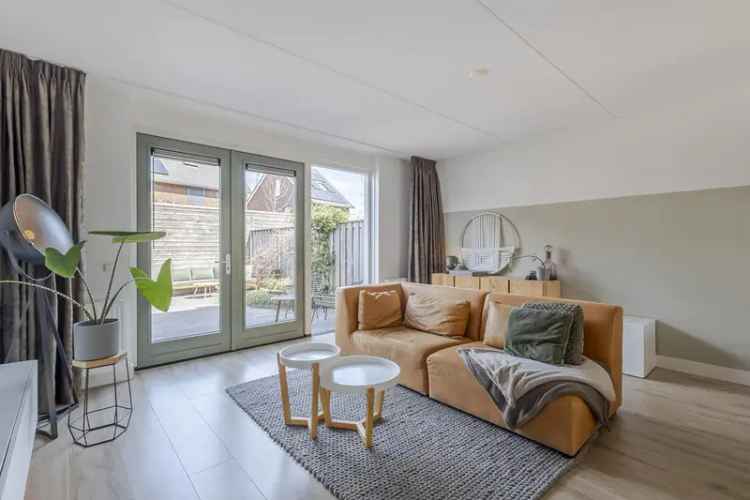 5 Slaapkamers Familiewoning Baanhoek West