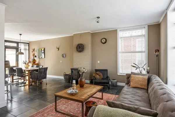 Royale gezinswoning 6 slaapkamers  authentiek modern