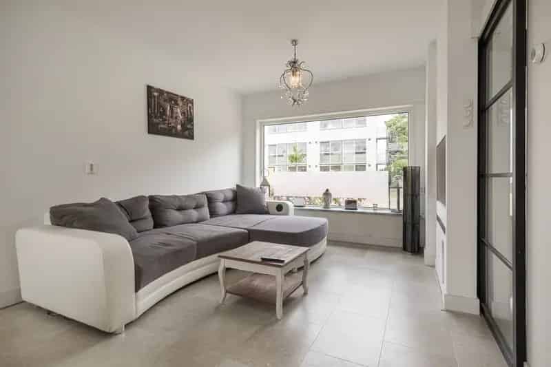 Moderne Tussenwoning Arnhem  3 Slaapkamers Ruime Tuin