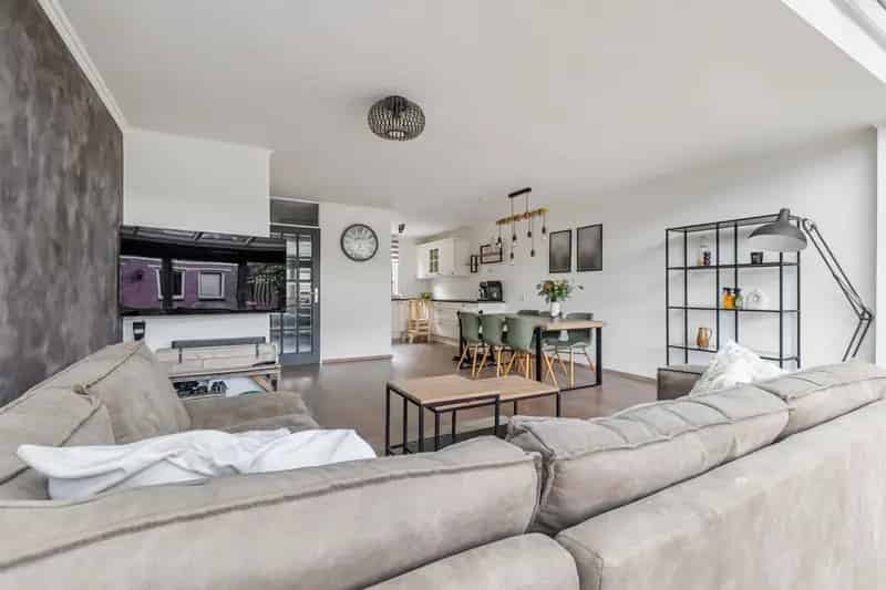 Gezinswoning Breda 5 slaapkamers Ruime woonkamer Garage