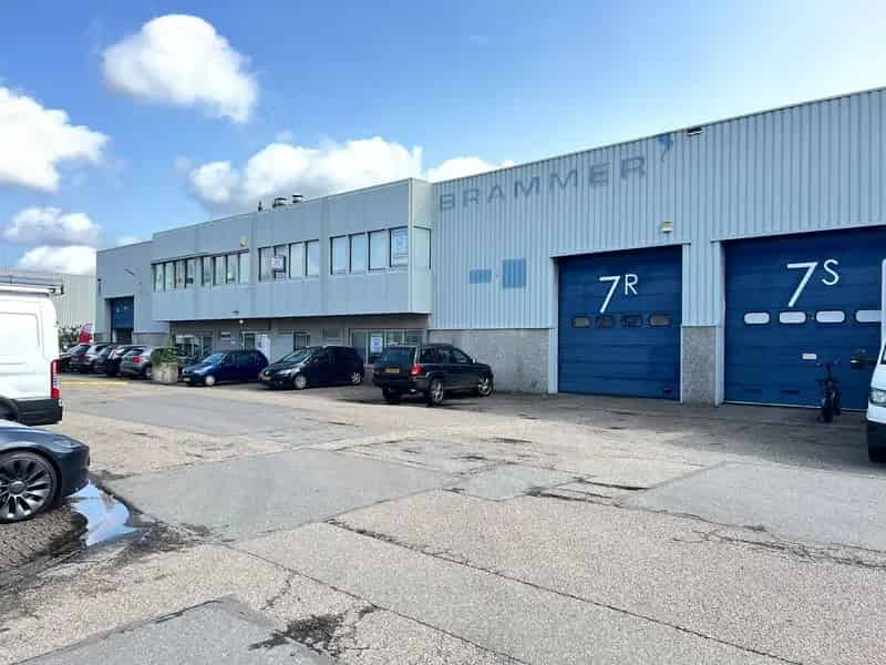 Bedrijfshal Amsterdam 512m2 te Huur Nieuwe Hemweg