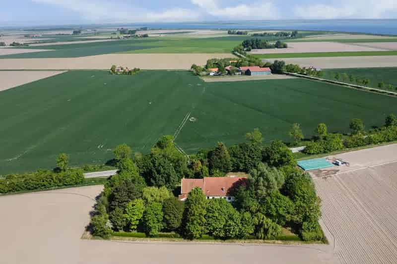 Woonboerderij Dreischor Landelijk gelegen met Gastenverblijven